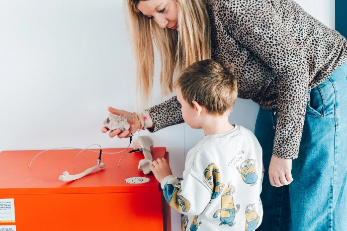 Sous la loupe | Espace Muséal d'Andenne (EMA)